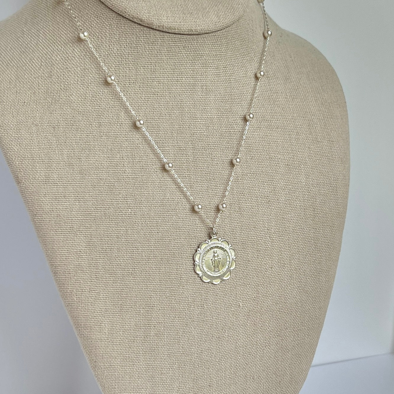 Scalloped Miraculous & Pearl Necklace- Sterling Silver