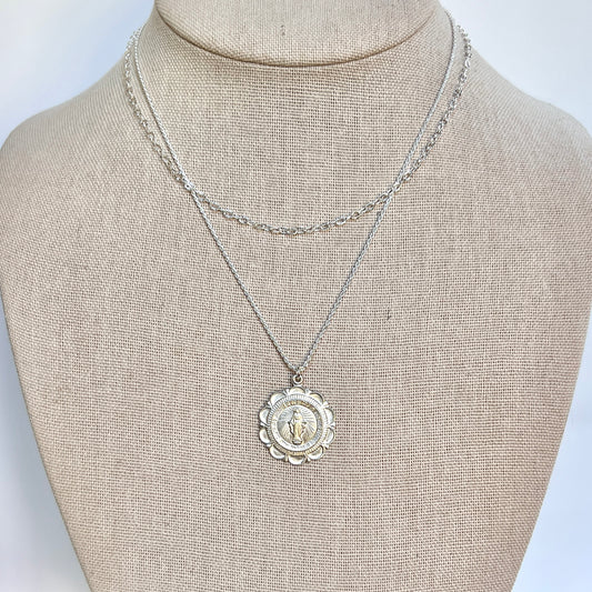 Scalloped Miraculous Medal Simple Chain- Sterling Silver